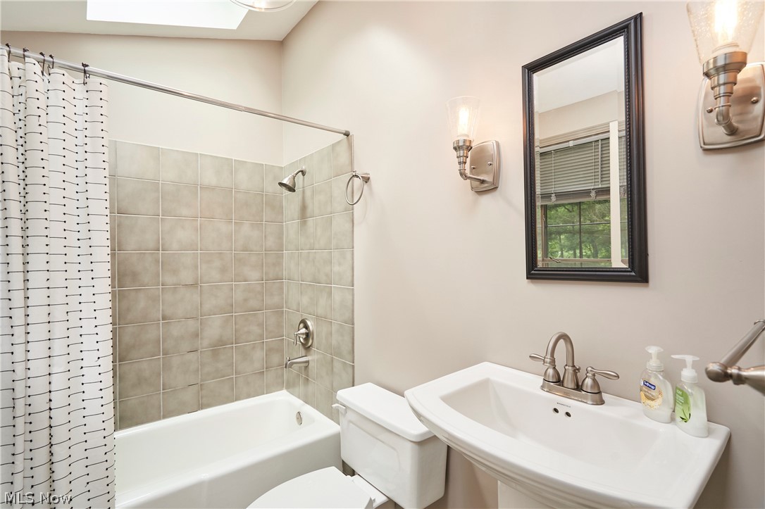 3622 Ira Road Akron OH 44333