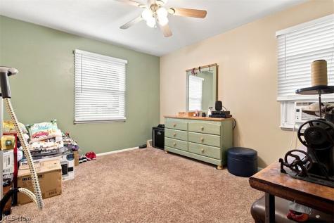 27130 Zeman Avenue Euclid OH 44132