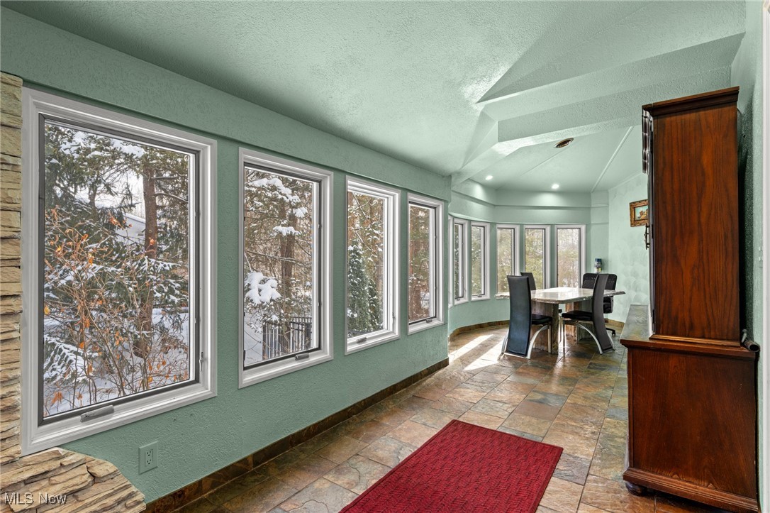 34040 Sherbrook Park Drive Solon OH 44139