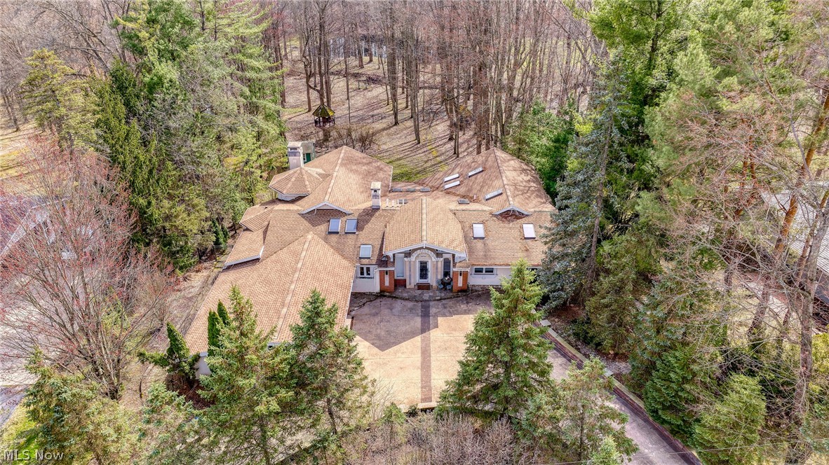 34040 Sherbrook Park Drive Solon OH 44139