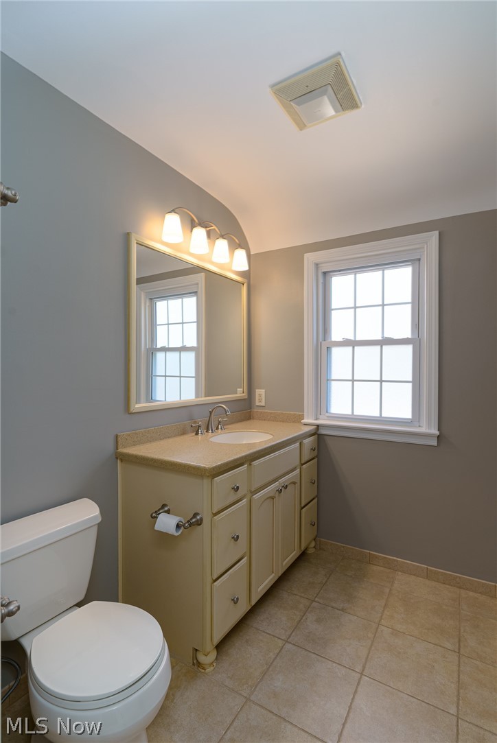 21146 Erie Road Rocky River OH 44116