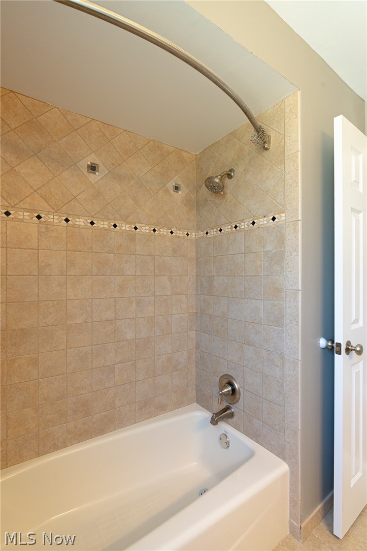 21146 Erie Road Rocky River OH 44116