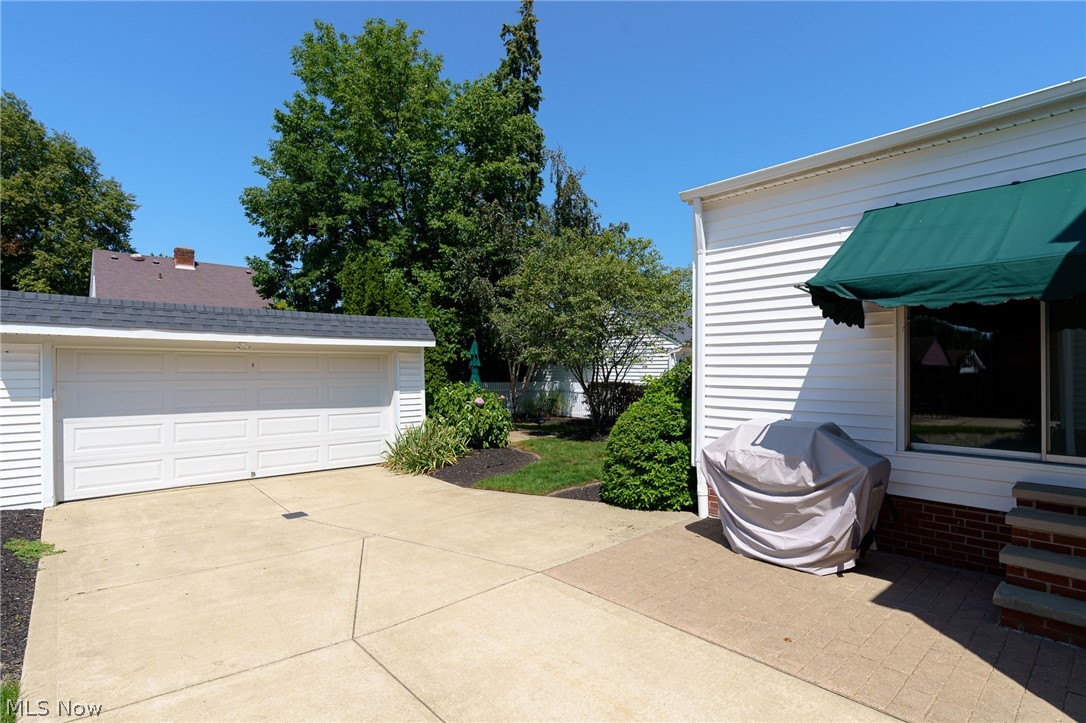 21146 Erie Road Rocky River OH 44116