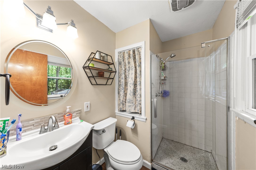 32653 Belle Road Avon Lake OH 44012