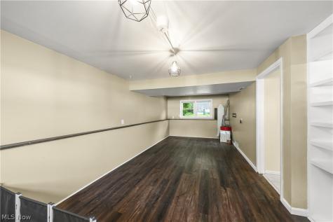 32653 Belle Road Avon Lake OH 44012