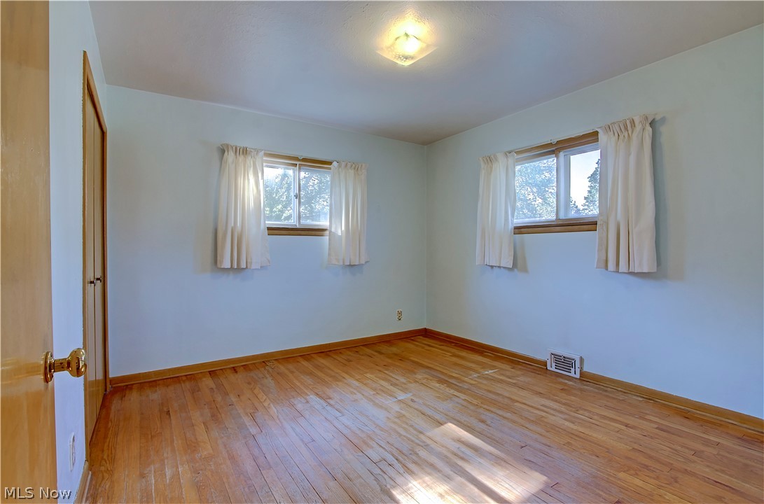 1679 Chelmsford Road Mayfield Heights OH 44124