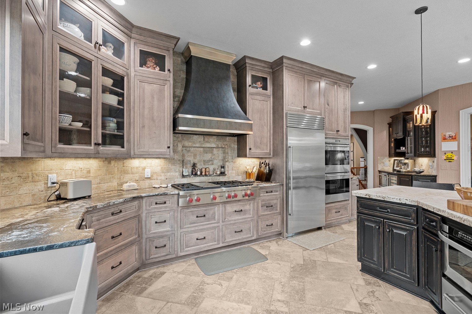 795 Club Drive Aurora OH 44202