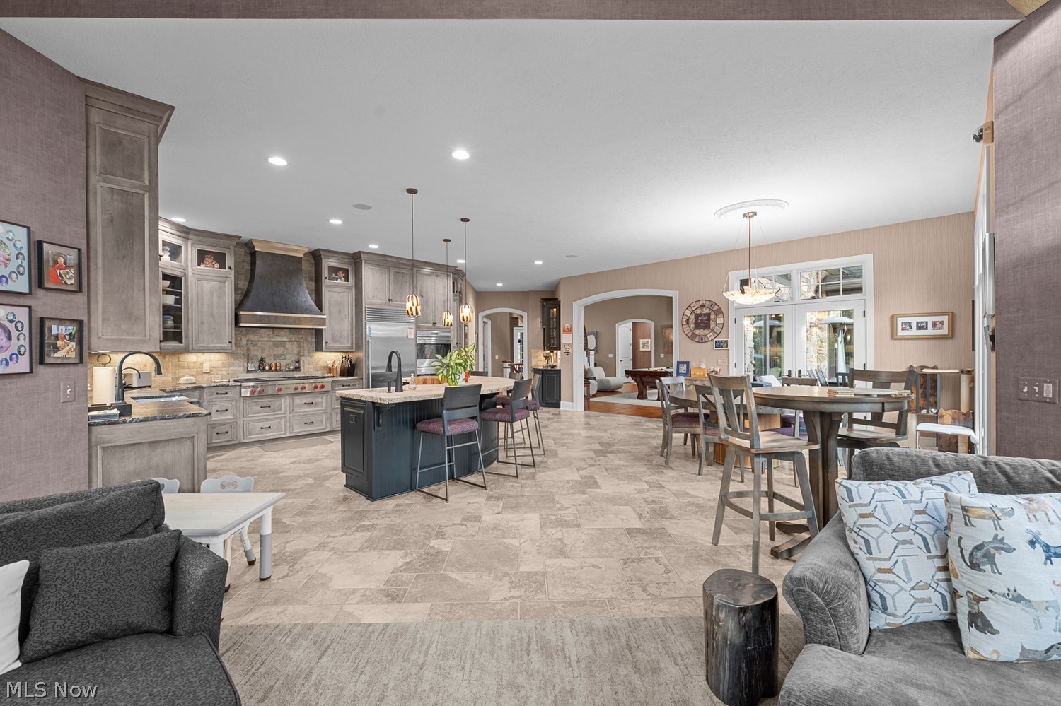 795 Club Drive Aurora OH 44202