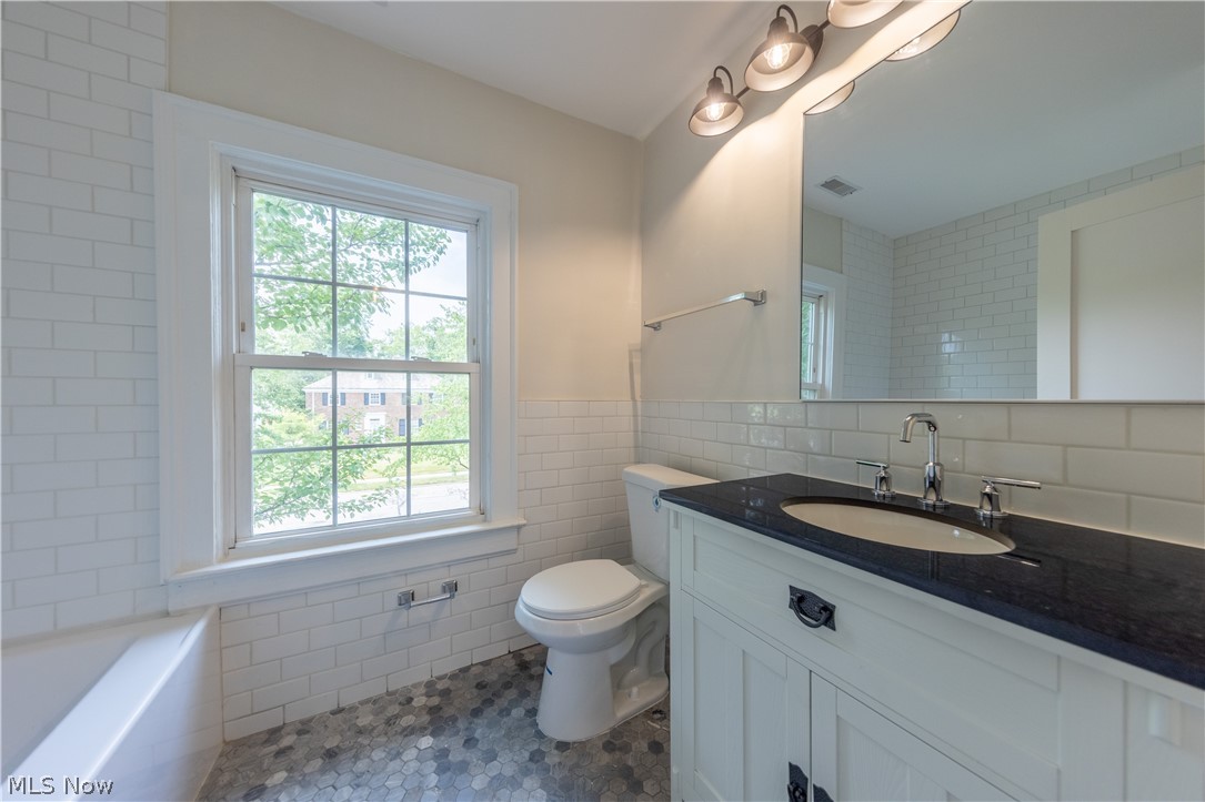 3119 Keswick Road Shaker Heights OH 44120