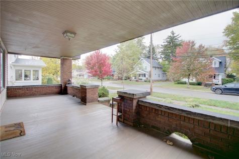 35 W 5th Avenue Berea OH 44017