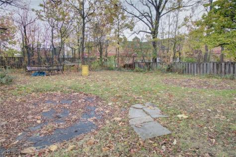 35 W 5th Avenue Berea OH 44017