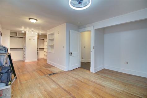 35 W 5th Avenue Berea OH 44017