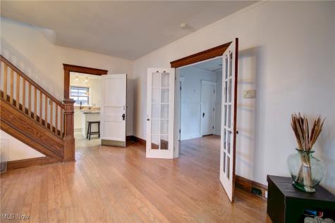 35 W 5th Avenue Berea OH 44017