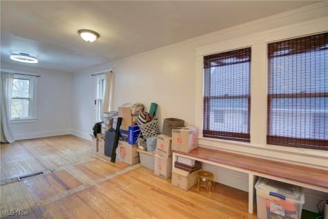 35 W 5th Avenue Berea OH 44017