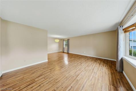 6103 Ely Vista Drive Parma OH 44129