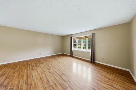 6103 Ely Vista Drive Parma OH 44129