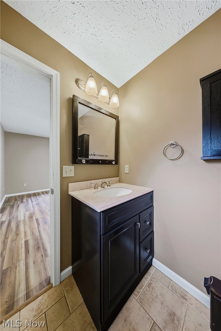 6103 Ely Vista Drive Parma OH 44129