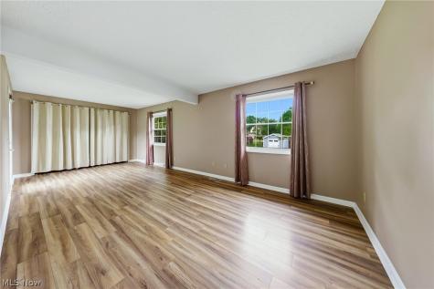 6103 Ely Vista Drive Parma OH 44129