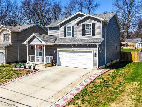537 Magnolia Avenue Cuyahoga Falls OH 44221
