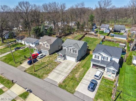537 Magnolia Avenue Cuyahoga Falls OH 44221