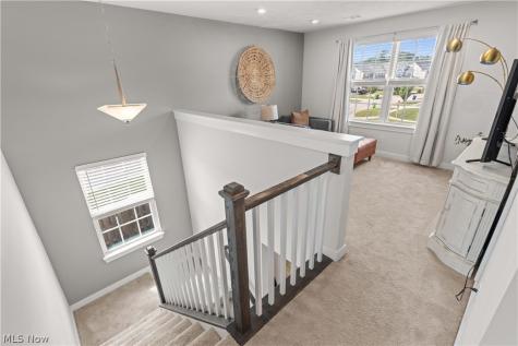 1678 Mcguinness Avenue Streetsboro OH 44241