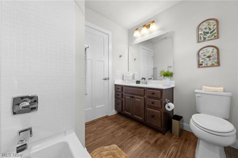 1678 Mcguinness Avenue Streetsboro OH 44241