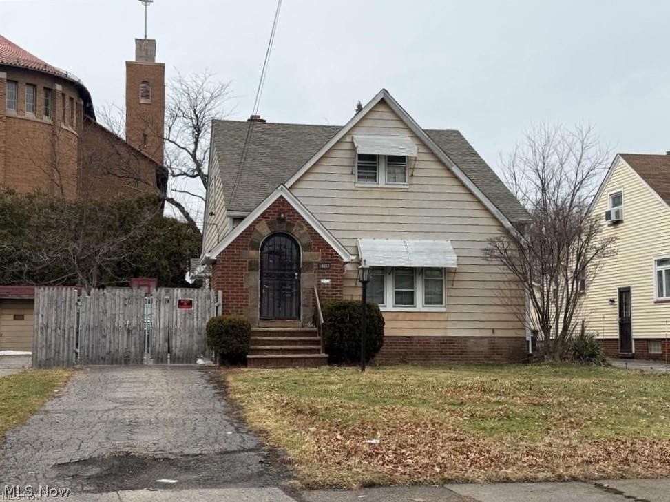 18033 Marcella Road Cleveland OH 44119