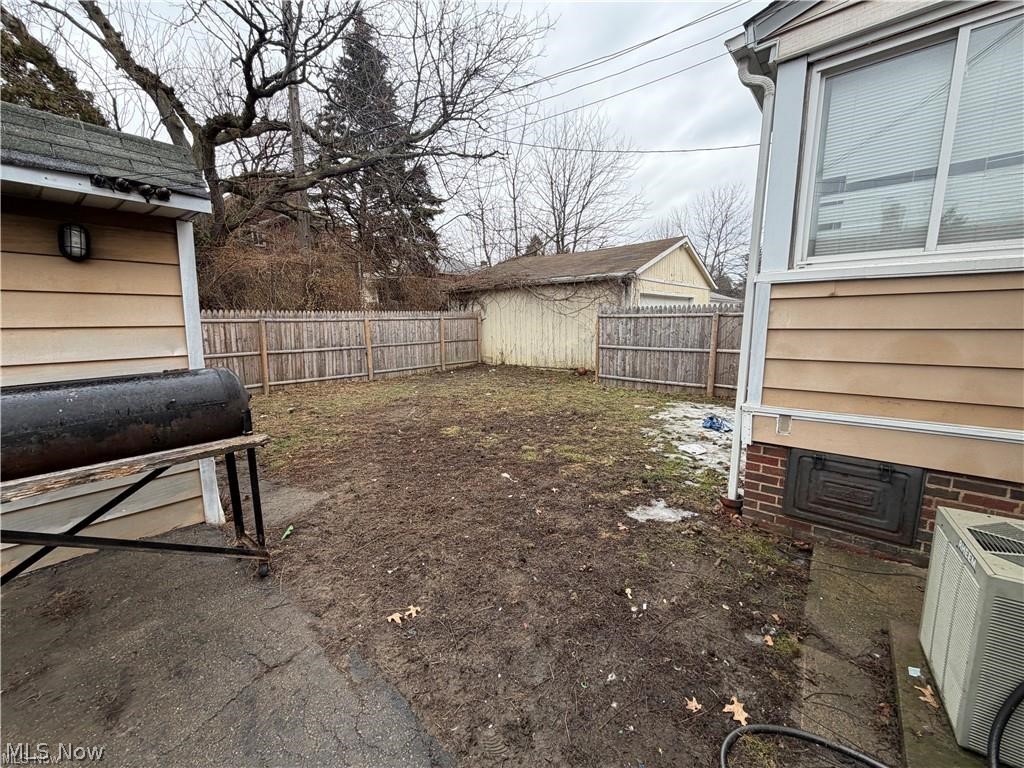 18033 Marcella Road Cleveland OH 44119