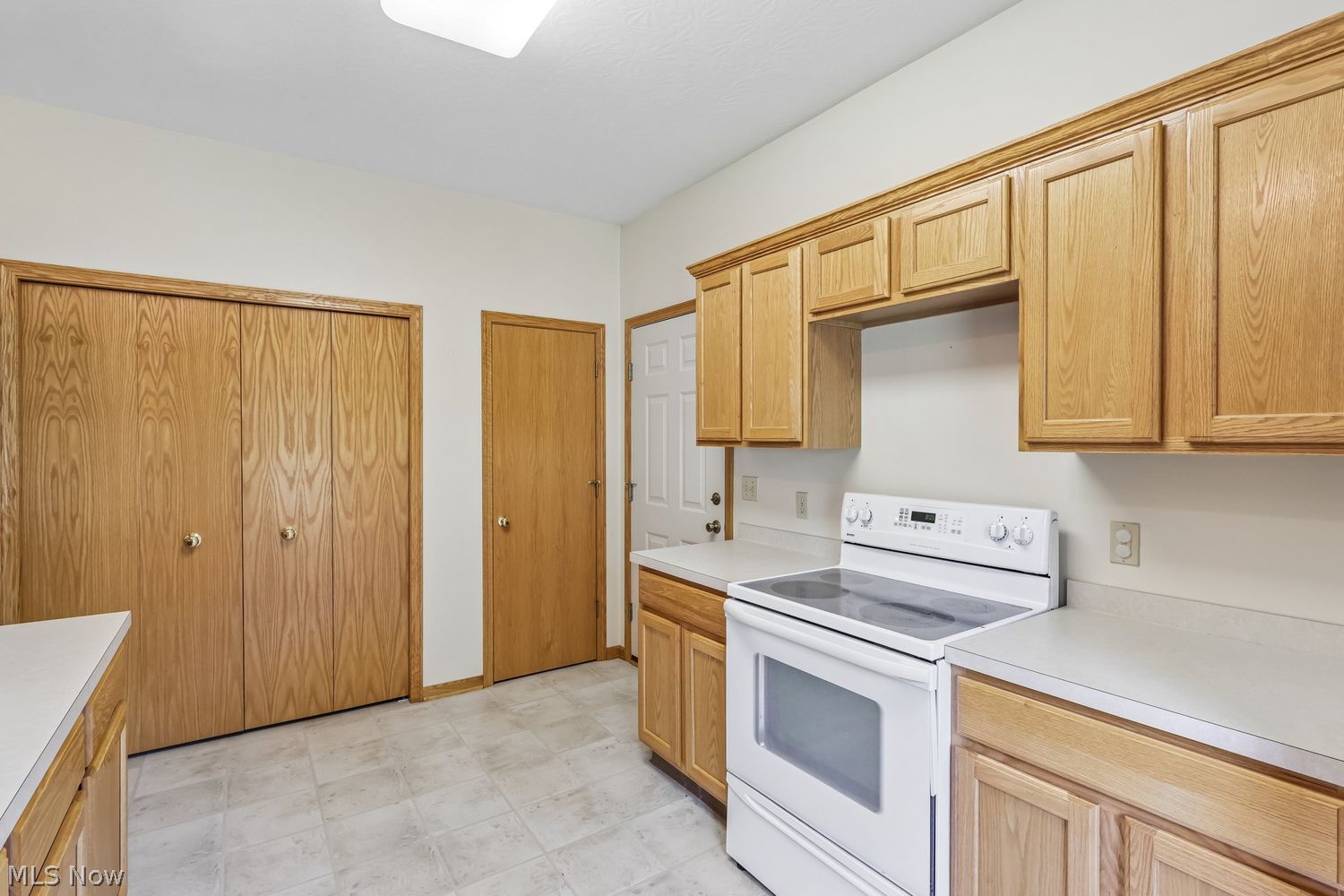 5323 Hattrick Road Ravenna OH 44266
