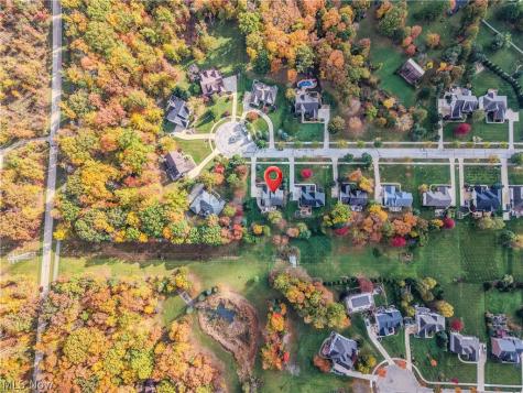4366 Roxburghe Drive Brecksville OH 44141