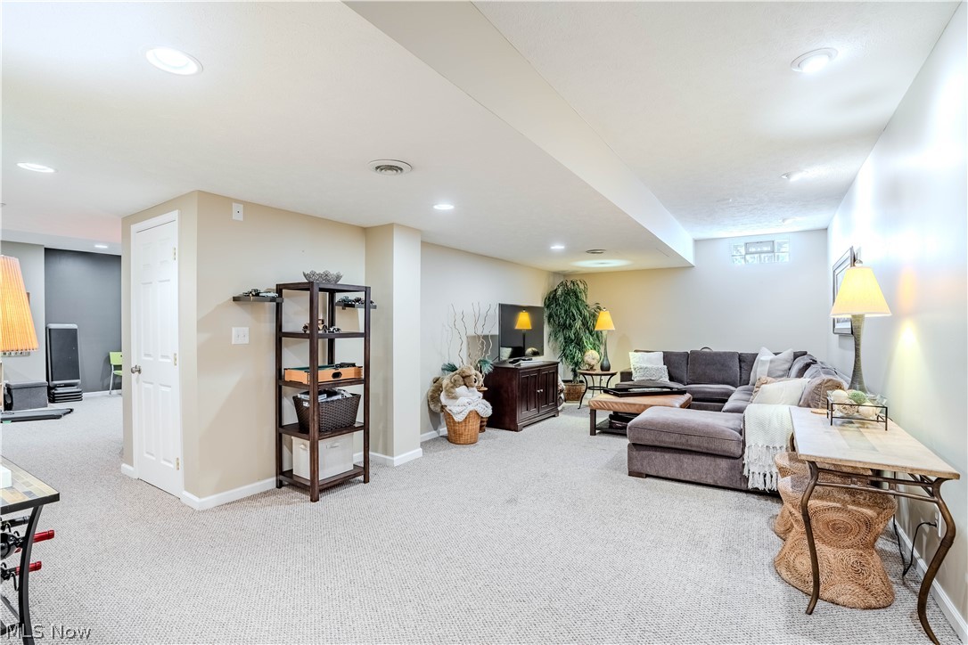 4366 Roxburghe Drive Brecksville OH 44141
