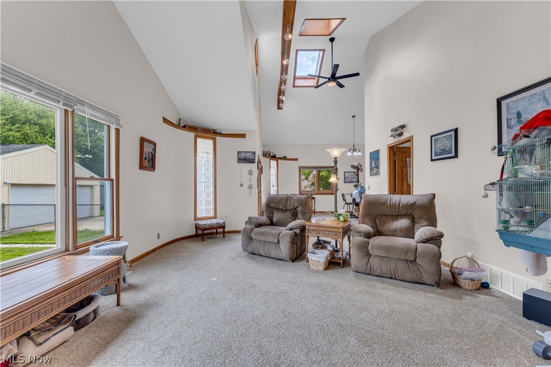 5295 Broadway Lorain OH 44052