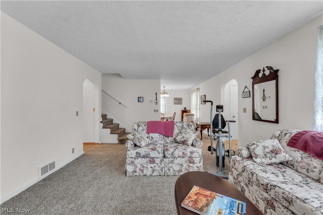 5295 Broadway Lorain OH 44052