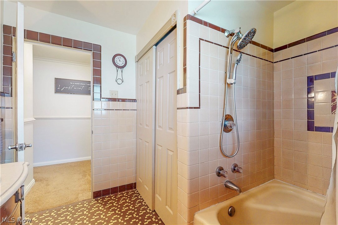 401 Westwood Drive Steubenville OH 43953