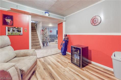 401 Westwood Drive Steubenville OH 43953