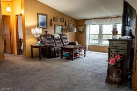 99 Township Rd 677 Road Steubenville OH 43952