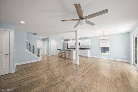 10921 Fox Den Circle Garrettsville OH 44231