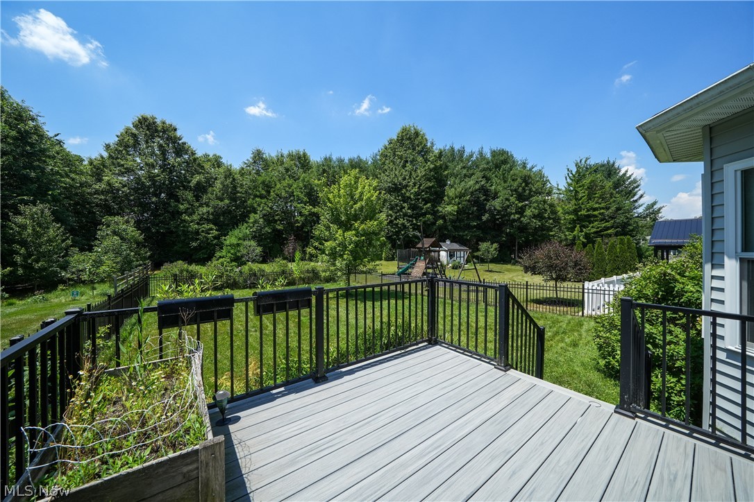 10921 Fox Den Circle Garrettsville OH 44231