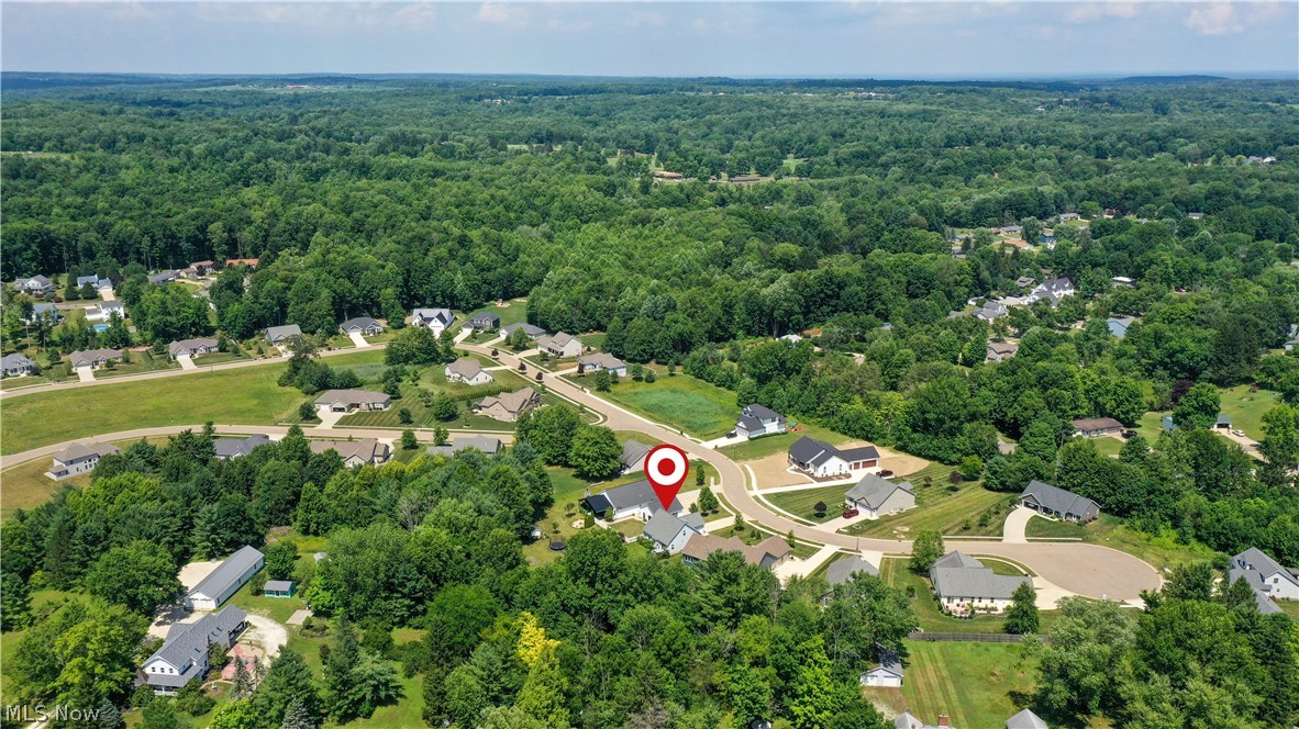 10921 Fox Den Circle Garrettsville OH 44231