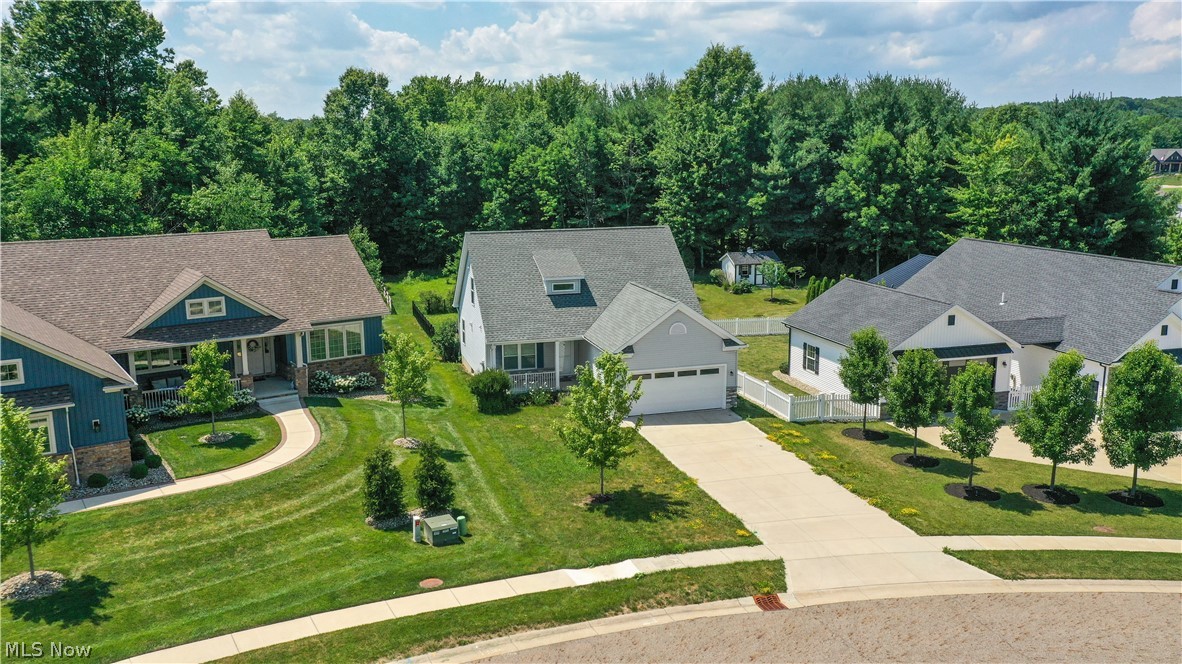 10921 Fox Den Circle Garrettsville OH 44231