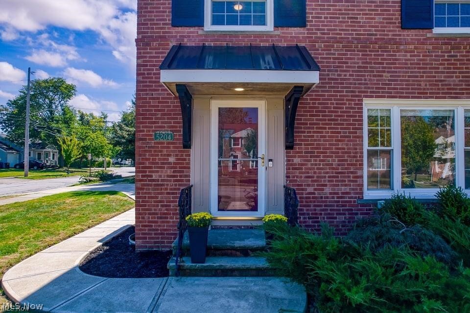 5204 Haverford Drive Lyndhurst OH 44124