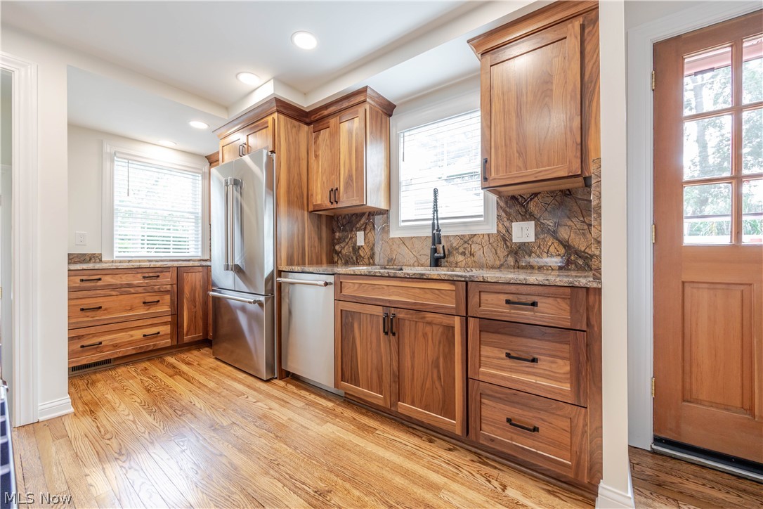 5204 Haverford Drive Lyndhurst OH 44124