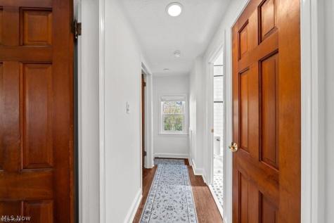5204 Haverford Drive Lyndhurst OH 44124