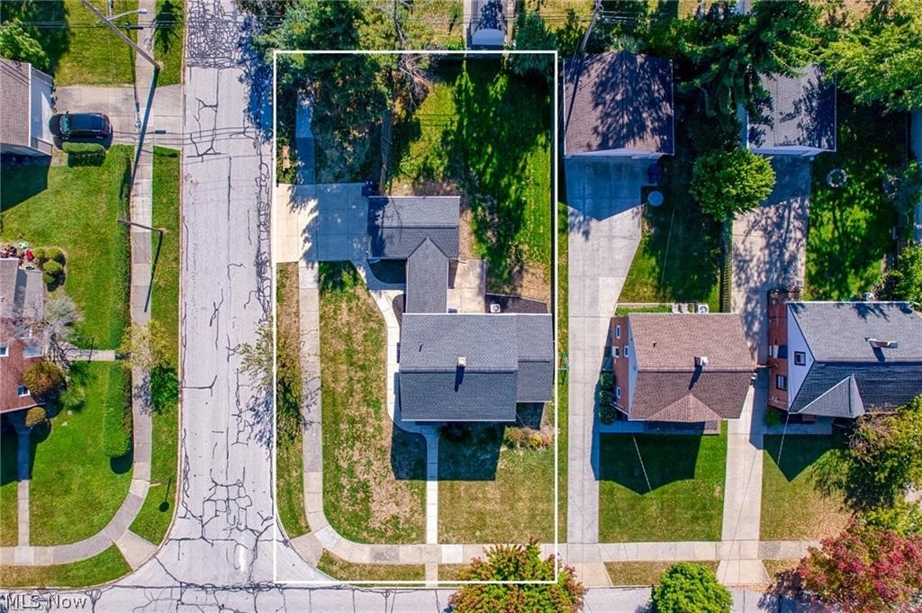 5204 Haverford Drive Lyndhurst OH 44124