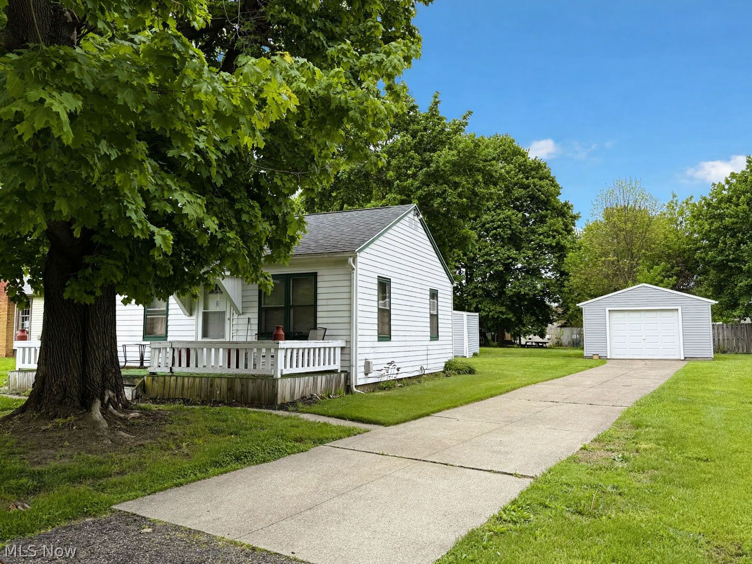 289 Edward Avenue Barberton OH 44203