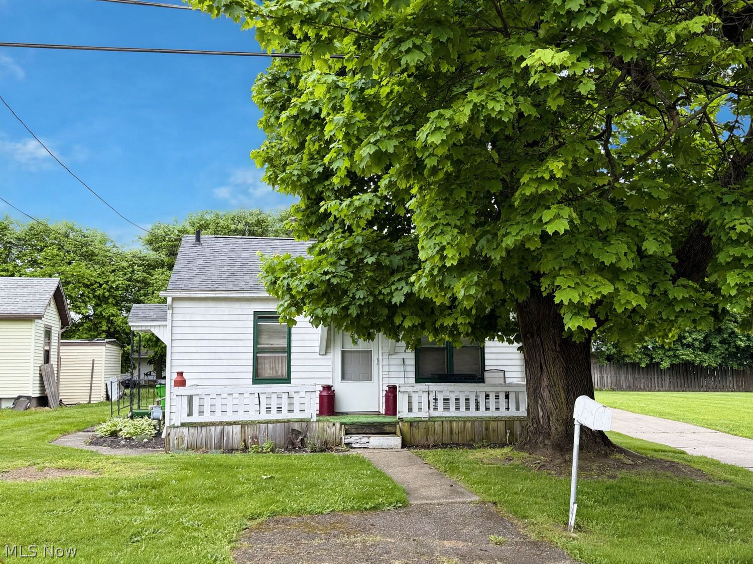 289 Edward Avenue Barberton OH 44203