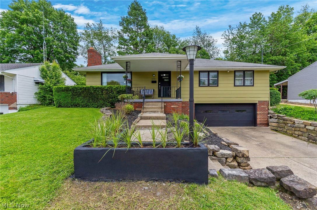 3781 Baymar Drive Youngstown OH 44511