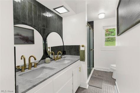 3781 Baymar Drive Youngstown OH 44511