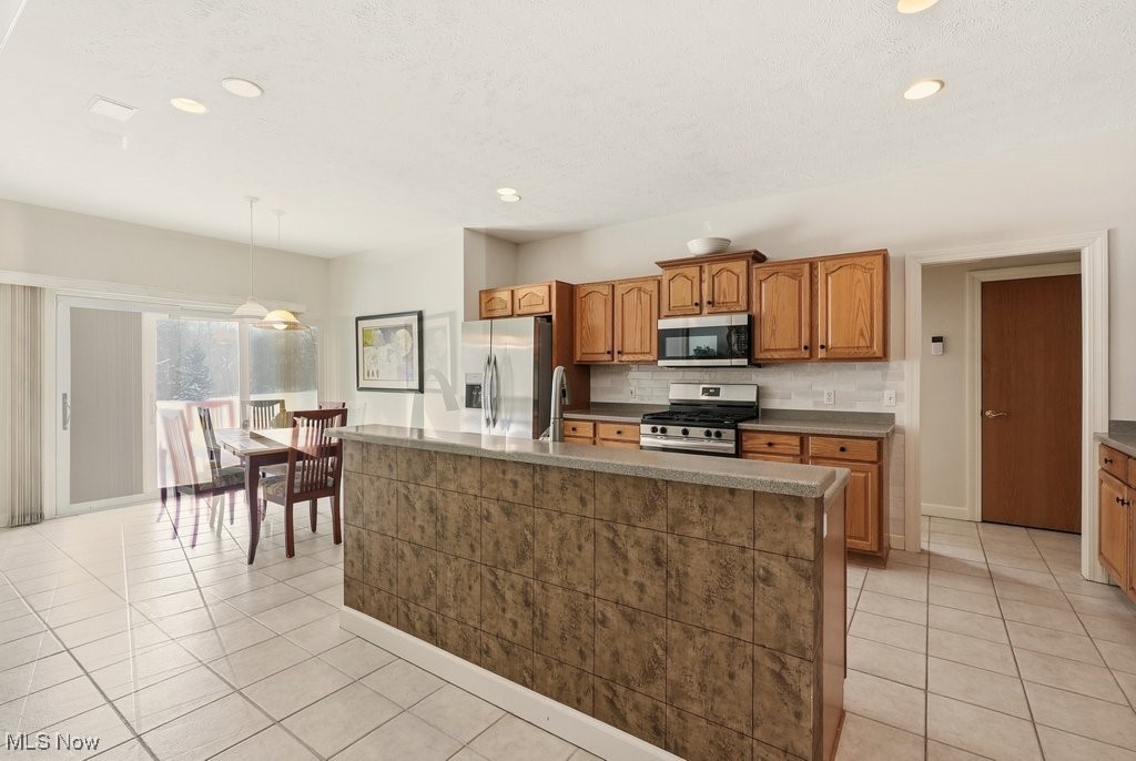 7982 Achill Court Sagamore Hills OH 44067