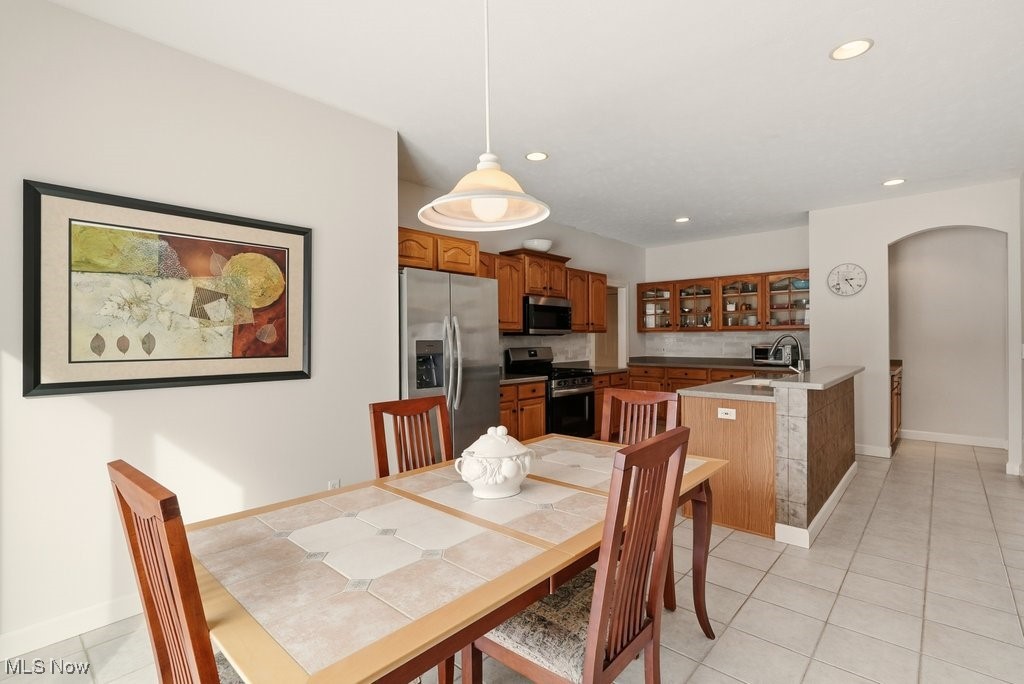 7982 Achill Court Sagamore Hills OH 44067